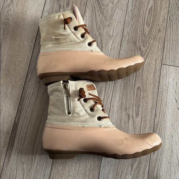Sperry women’s duck boots - Picture 2 of 5